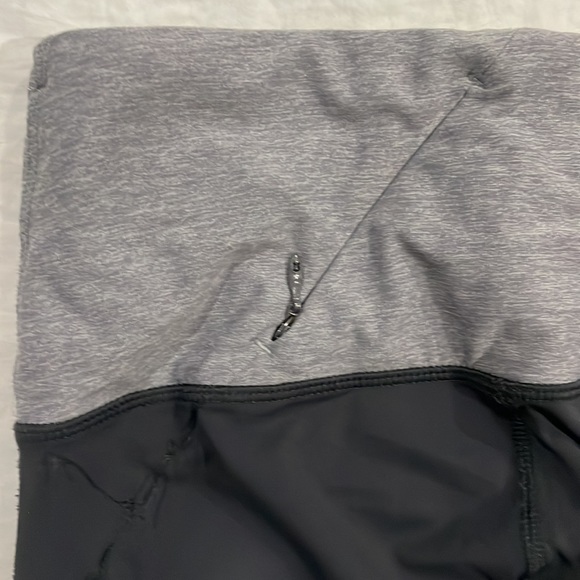 Lululemon capris - Picture 7 of 12